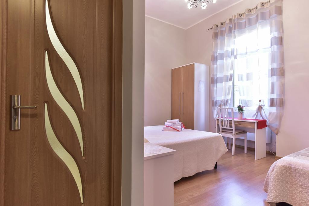 Claudia Suites Rome Exterior photo