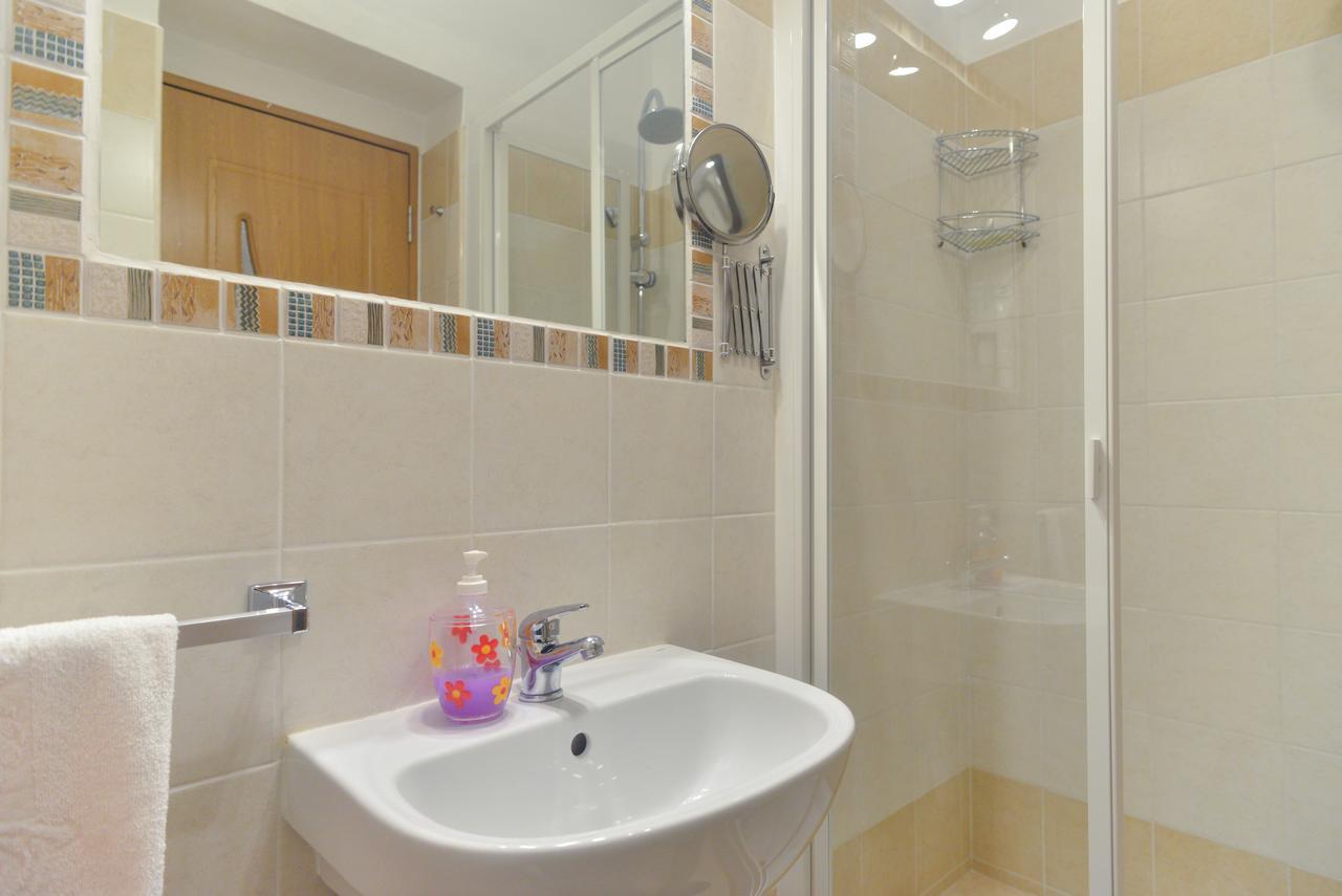 Claudia Suites Rome Exterior photo